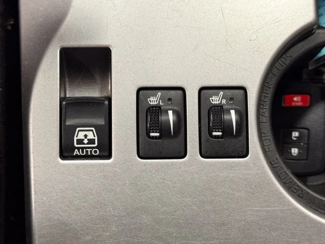 Used 2021 White Toyota SR5 Premium image 28