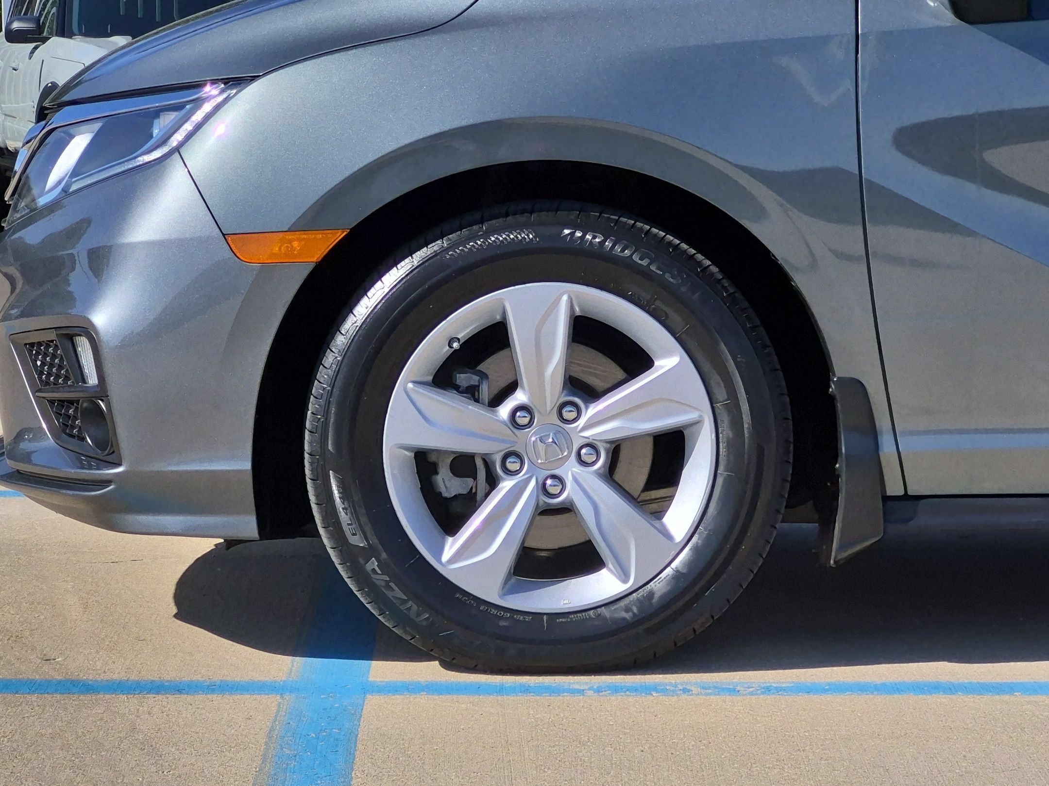 2020 Honda Odyssey EX-L - Photo 32