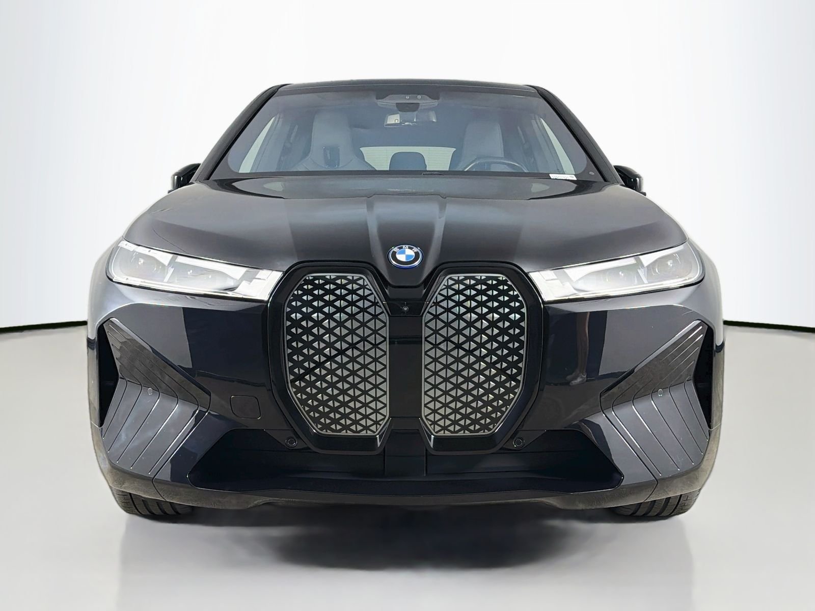 Used 2024 BMW iX Base with VIN WB523CF01RCN47858 for sale in Westlake Village, CA