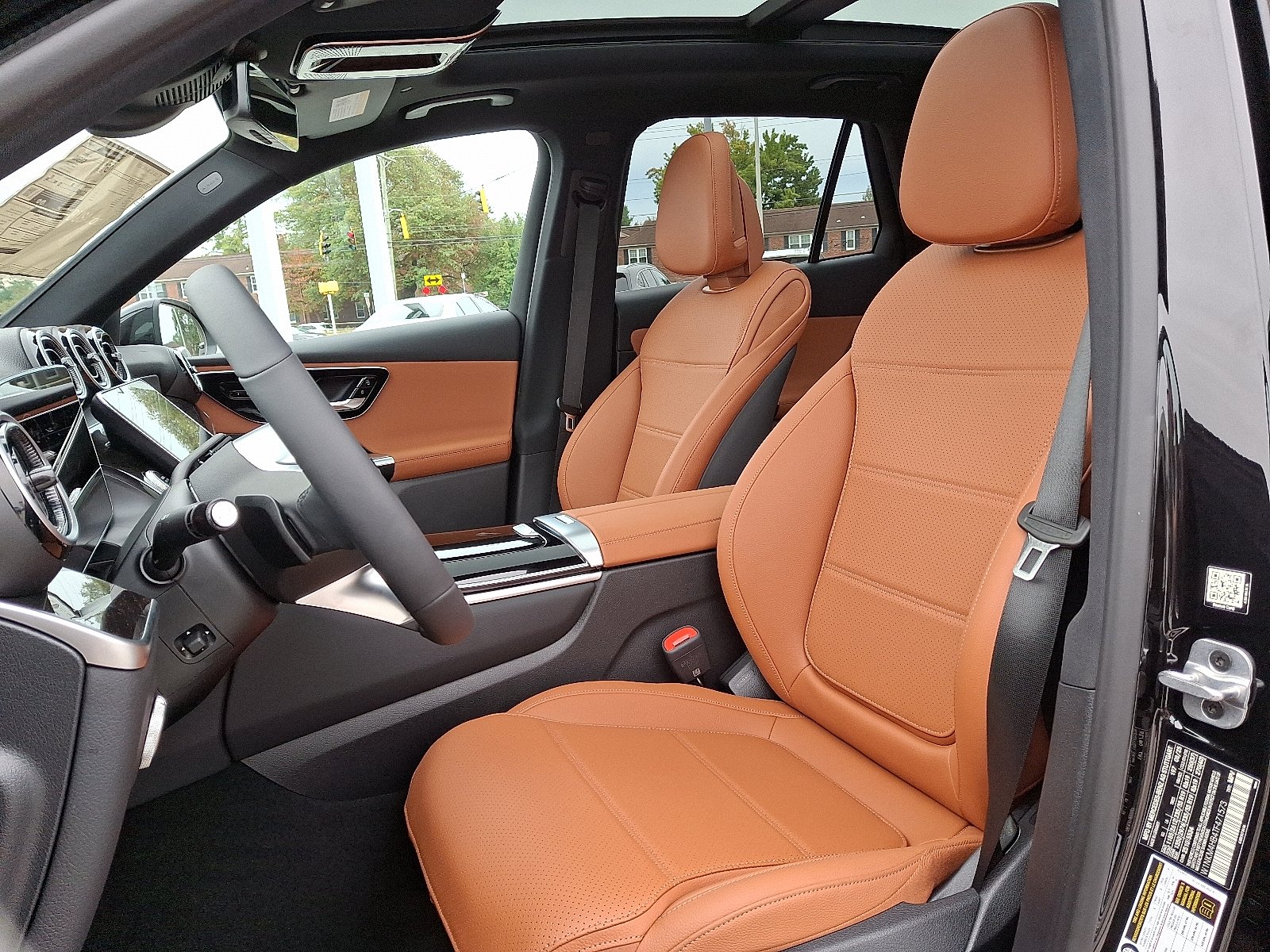 2026 Mercedes-Benz GLC Base - Photo 11