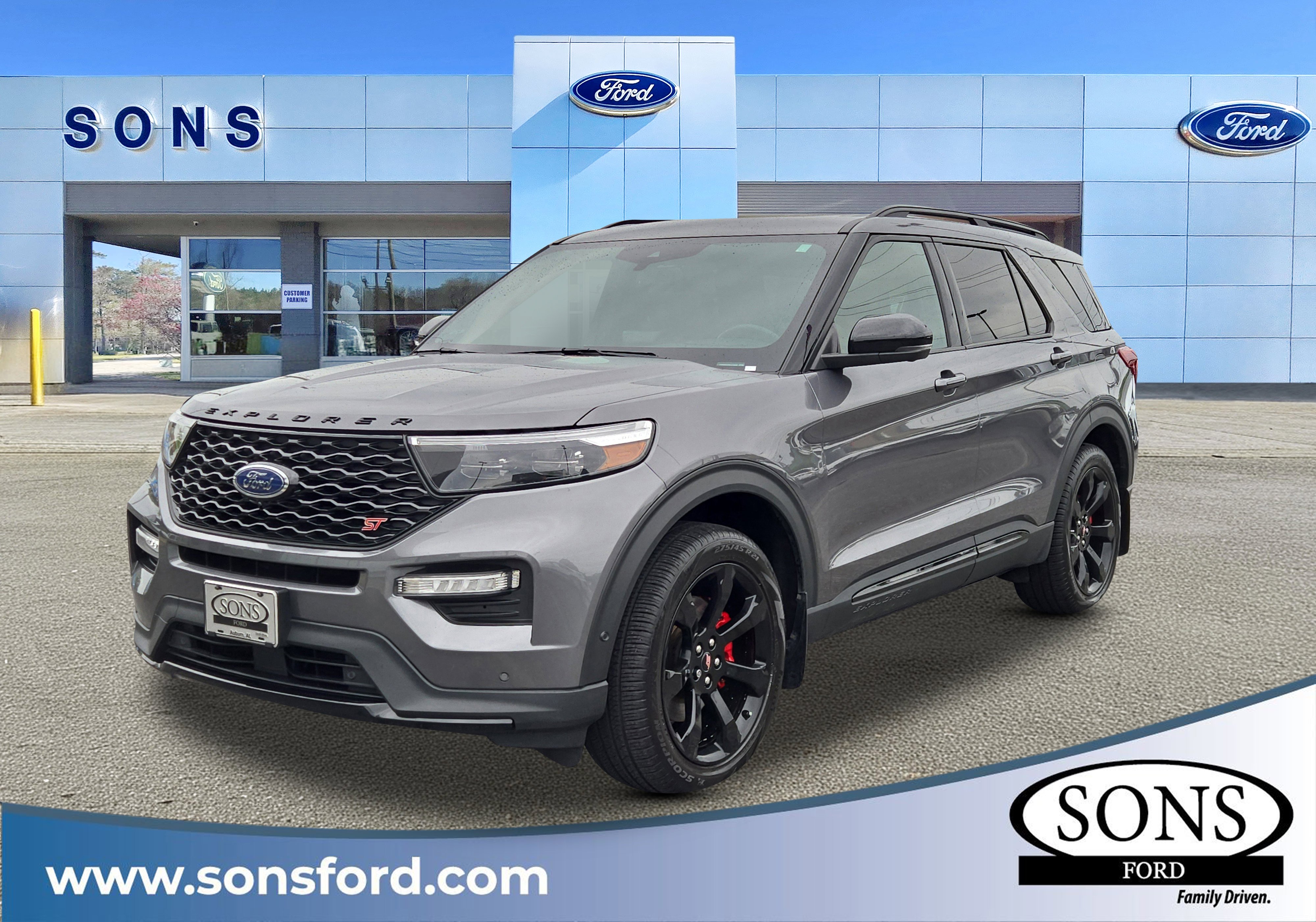 2022 Ford Explorer ST 4WD's photo