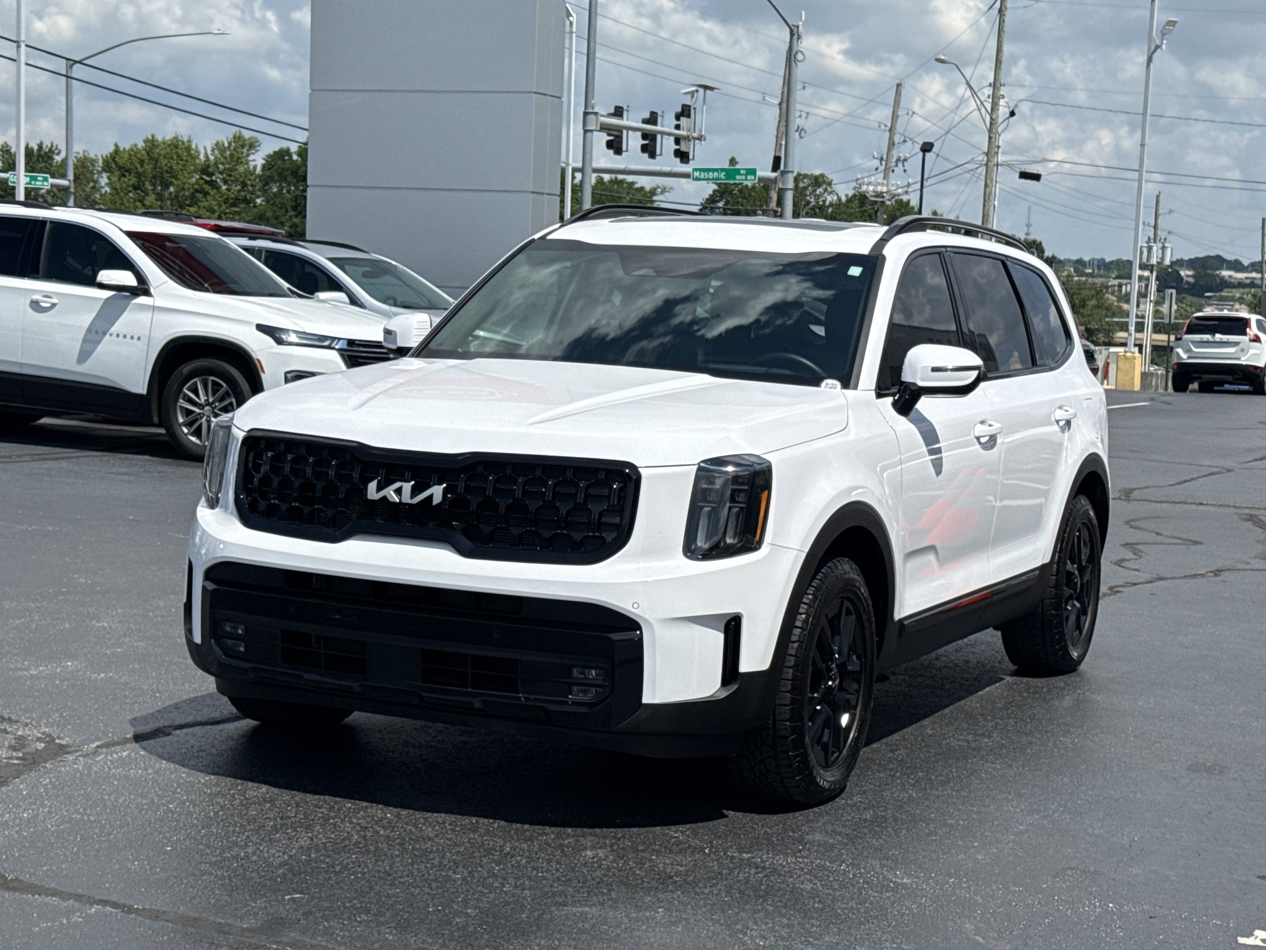 Used 2024 Glacial White Pearl Kia SX Prestige X-Pro AWD image 15