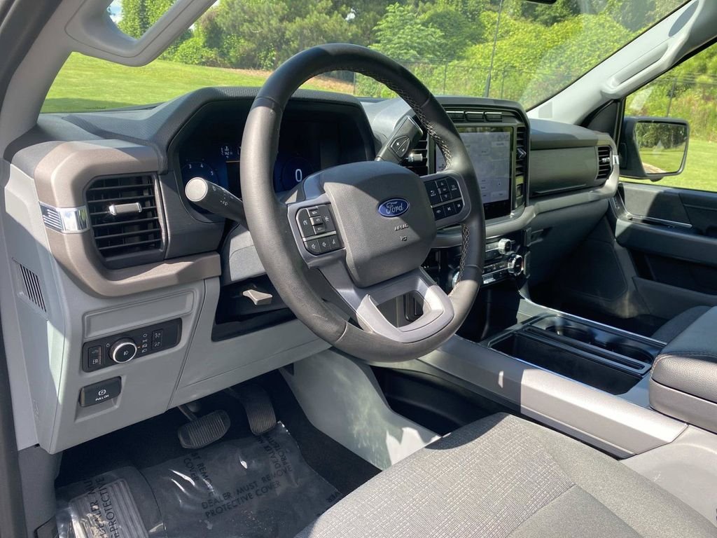 Certified Used 2024 Oxford White Ford XLT image 22