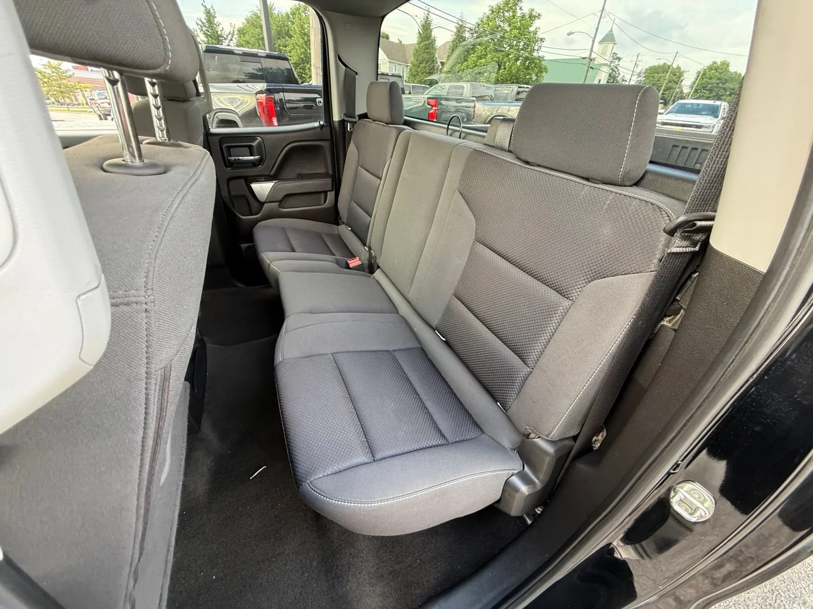 2018 Chevrolet Silverado 1500 LT - Photo 19