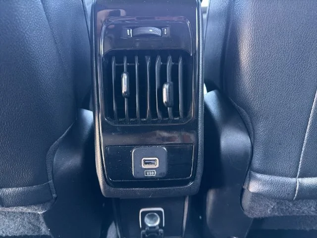 Used 2024 Gray Jeep Limited image 36
