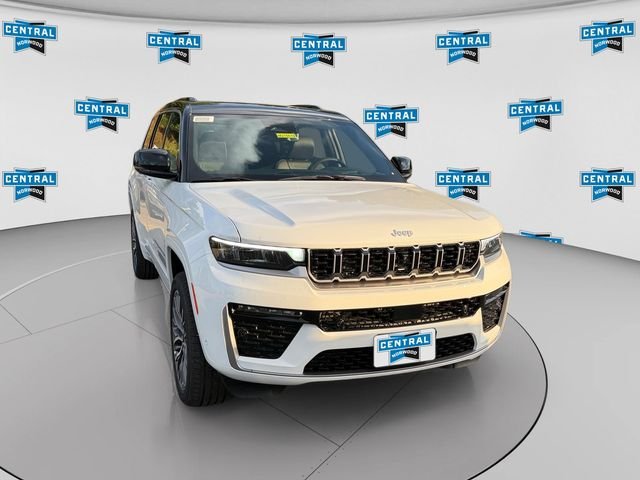 New 2027 Bright White Clear-Coat Paint Jeep Summit image 8