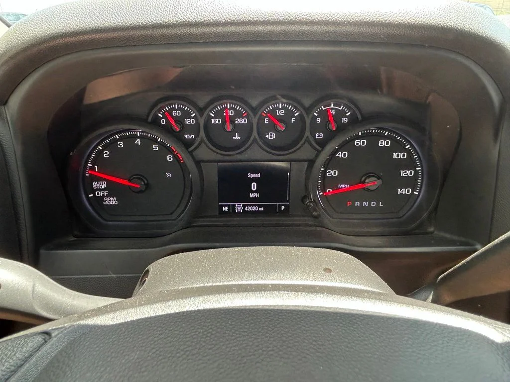 Used 2024 Blue Chevrolet Custom image 13