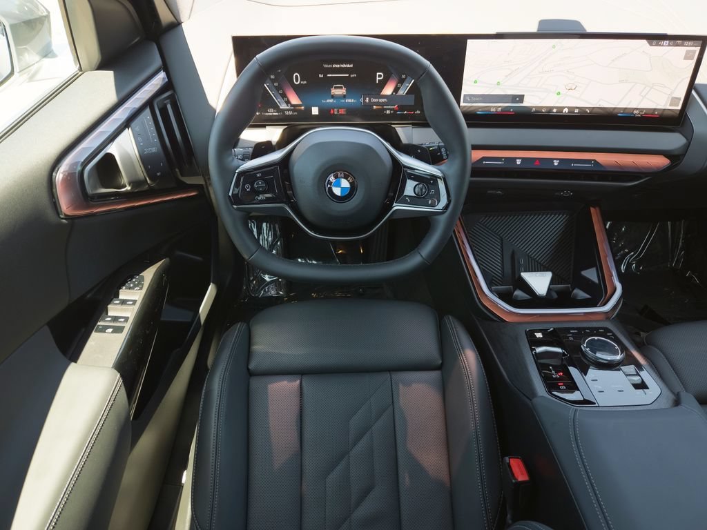 Used 2026 Skyscraper Grey Metallic BMW 30 xDrive image 20