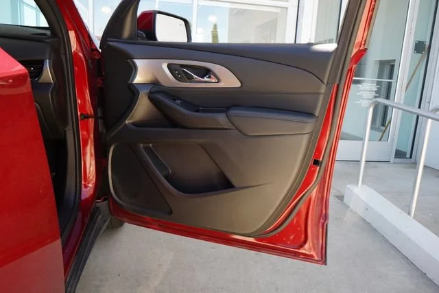 Used 2023 Radiant Red Tintcoat Chevrolet LT Cloth image 16