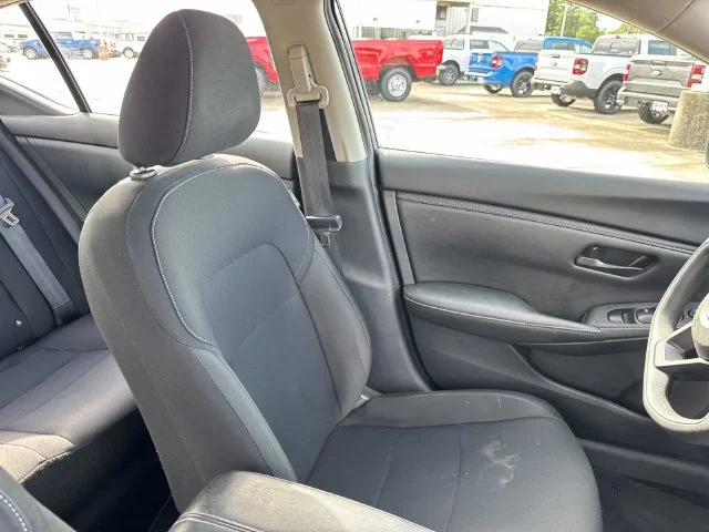 Used 2025 Gray Nissan S image 32