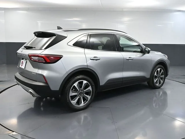 2024 Ford Escape Platinum - Photo 4