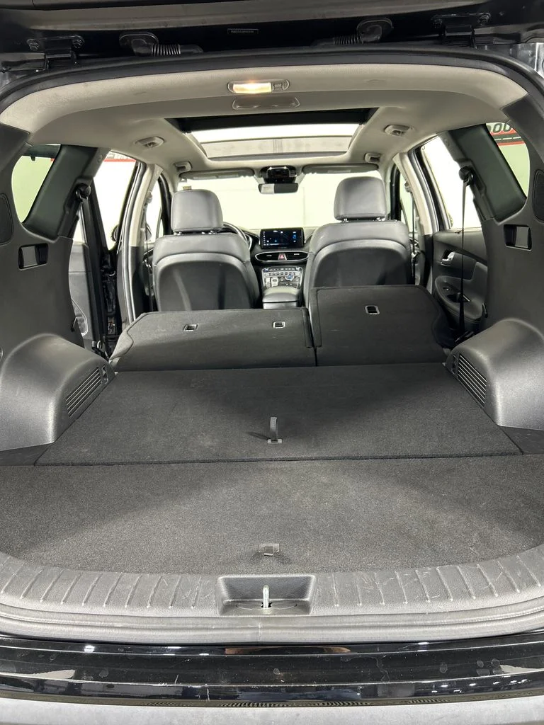Used 2023 Black Hyundai SEL image 21