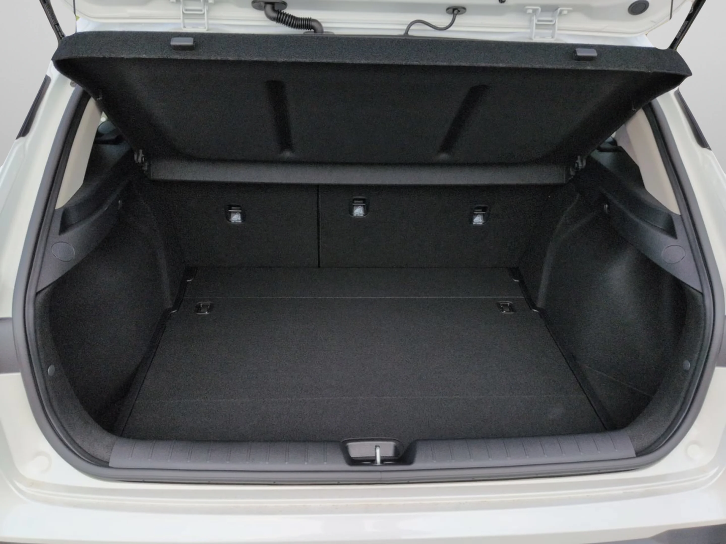 New 2026 Snow White Pearl Kia EX image 16