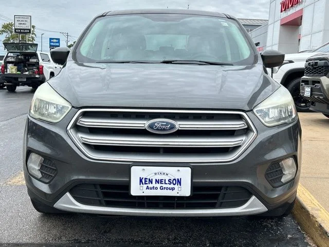 Used 2017 Gray Ford SE image 2