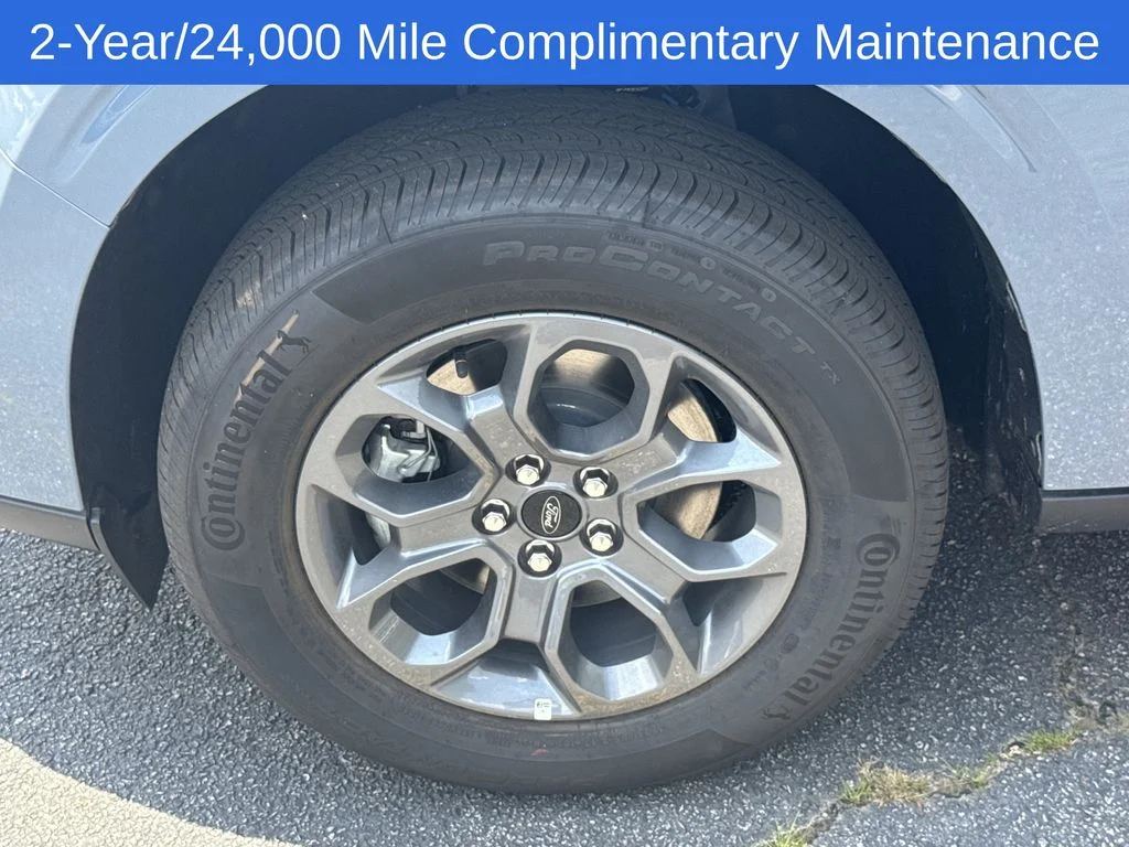 New 2026 Gray Ford XLT image 11