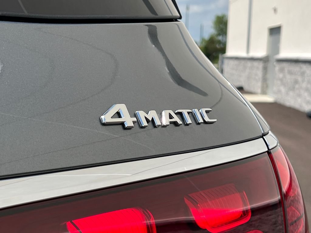 New 2026 Selenite Grey Metallic Mercedes-Benz GLS 450 image 33