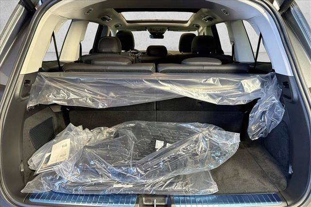 New 2026 Selenite Grey Metallic Mercedes-Benz GLS 450 image 54