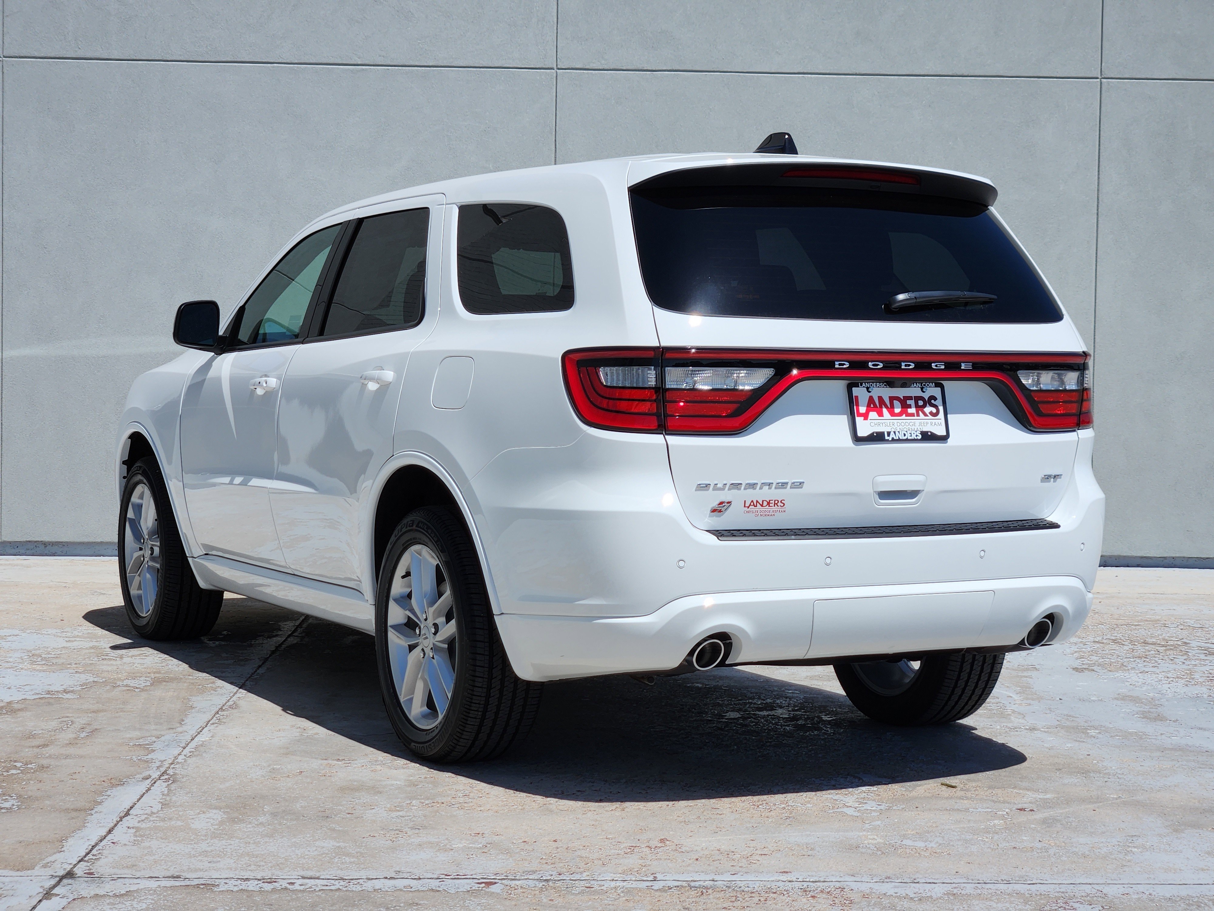 New 2026 White Knuckle Clear-Coat Exterior Paint Dodge GT image 3