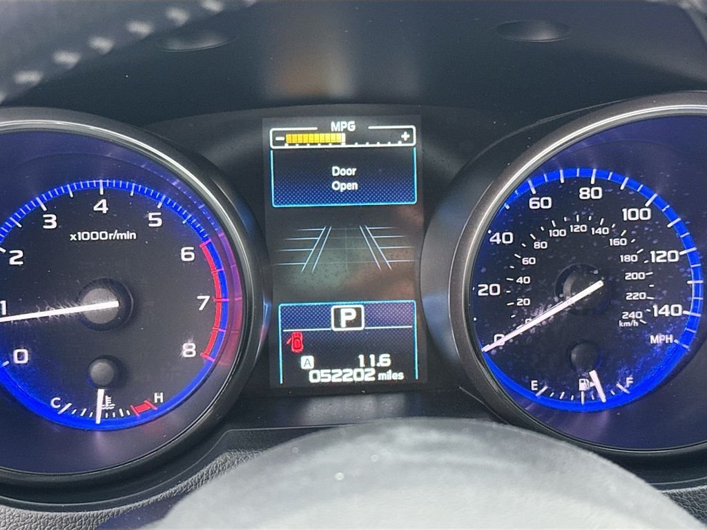 Used 2019 Ice Silver Metallic Subaru Limited image 12