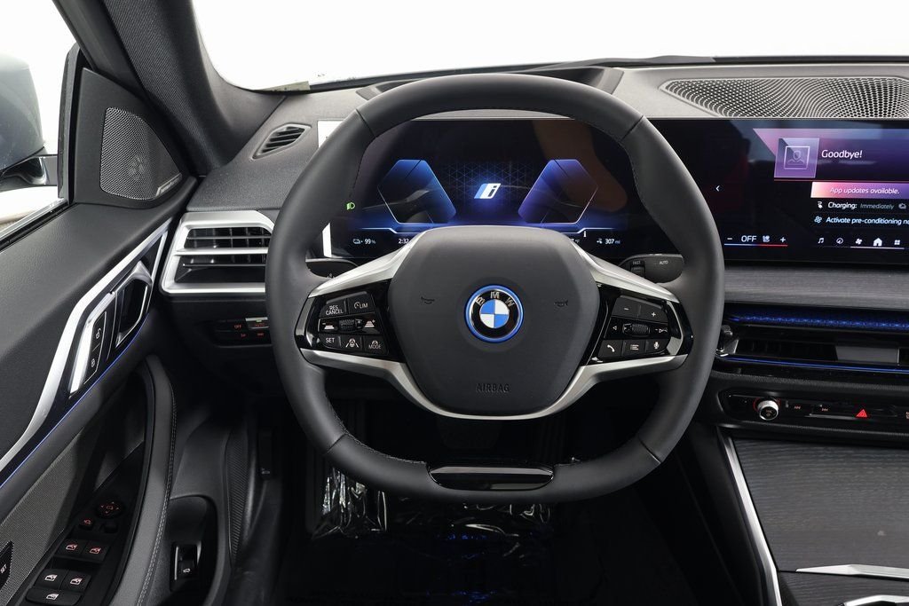 New 2026 Skyscraper Grey Metallic BMW eDrive40 image 3