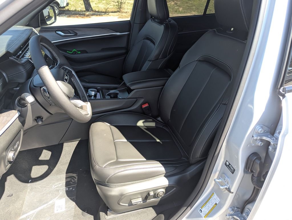 2025 Jeep Grand Cherokee Limited - Photo 12