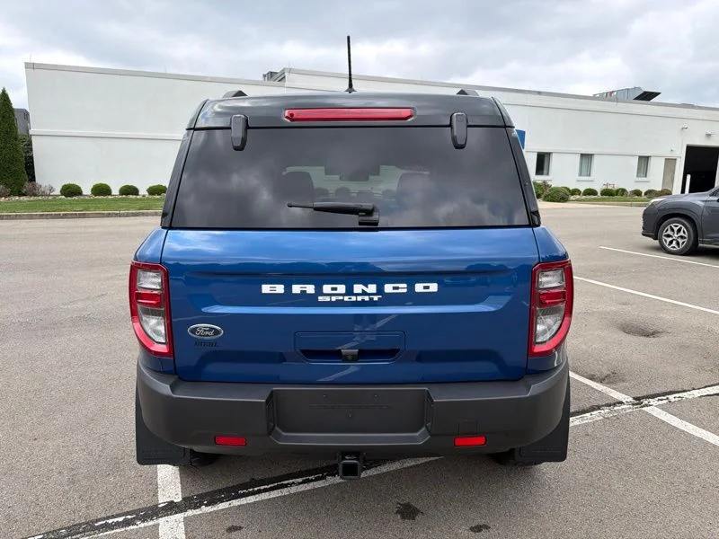 Used 2024 Blue Ford Badlands image 4