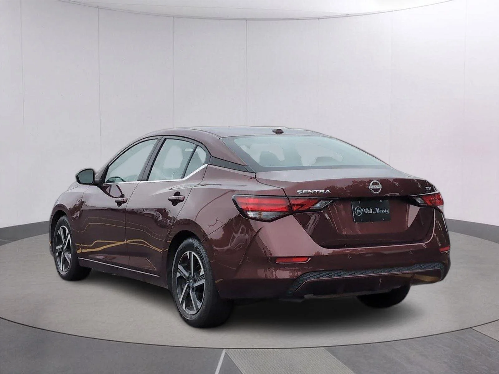 Used 2024 Rosewood Metallic Nissan SV image 3