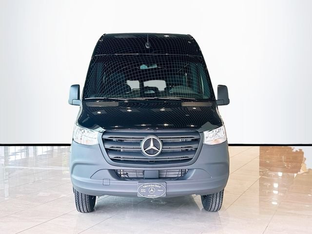 New 2026 Obsidian Black Metallic Mercedes-Benz Cargo 170 WB image 2