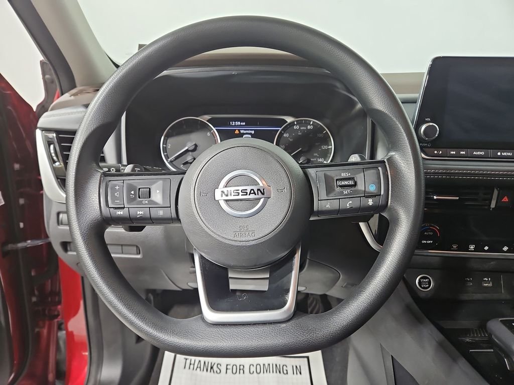 Used 2021 Scarlet Nissan SV image 15