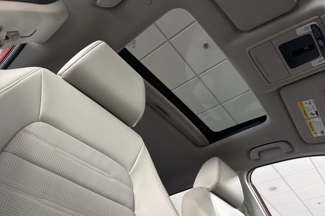 New 2026 Platinum White Pearl Honda EX-L image 15