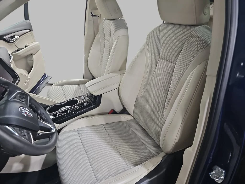 Used 2023 SAPPHIRE METALLIC Buick Preferred image 19