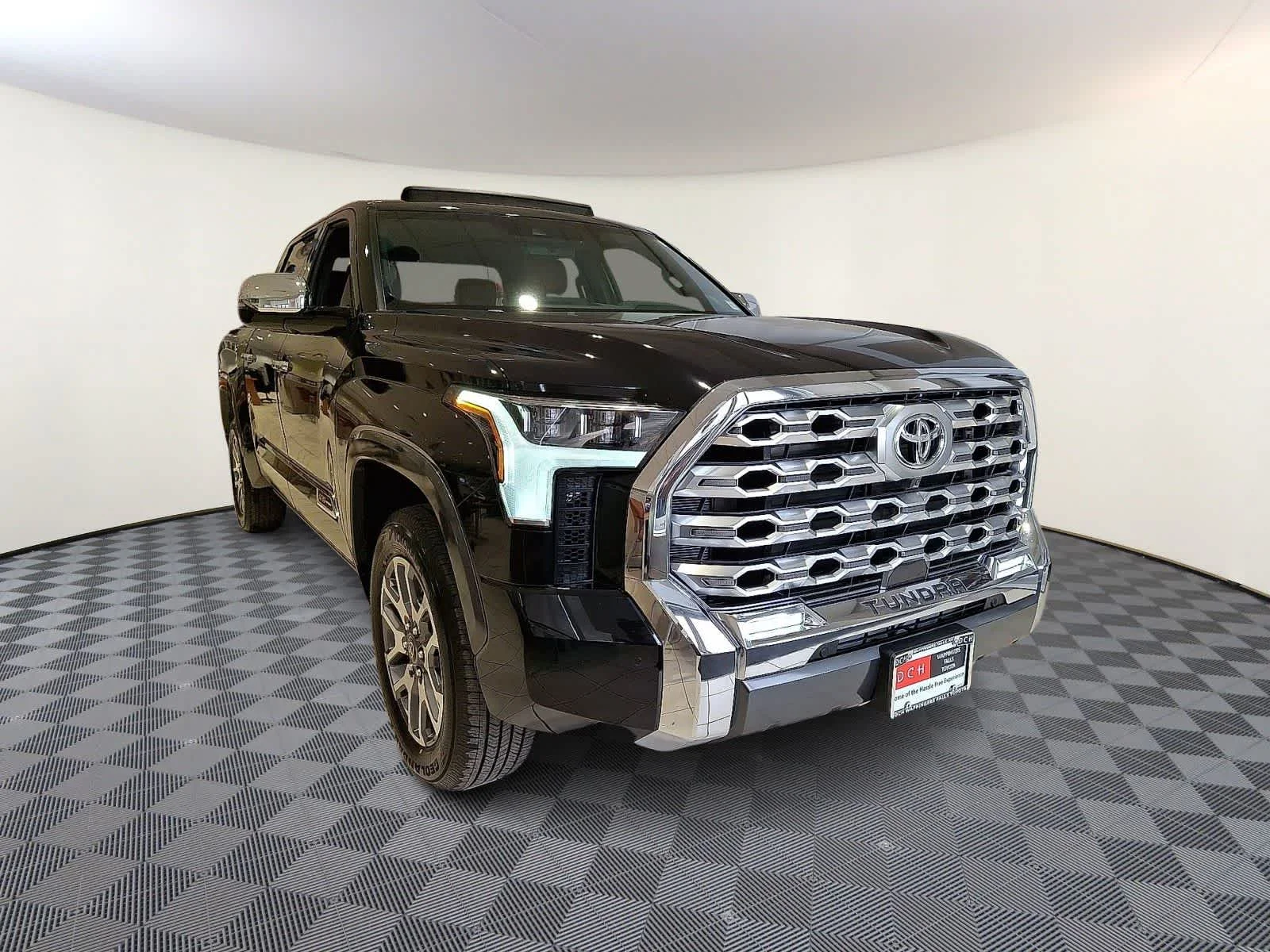 2026 Toyota Tundra 1794 Edition - Photo 3