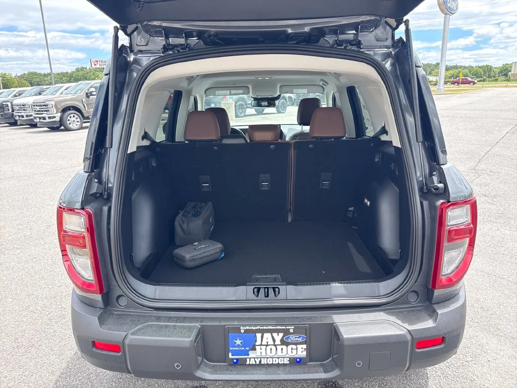 New 2026 Carbonized Gray Metallic Ford Outer Banks® image 31