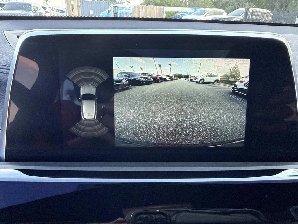 Used 2019 Black BMW sDrive28i image 33