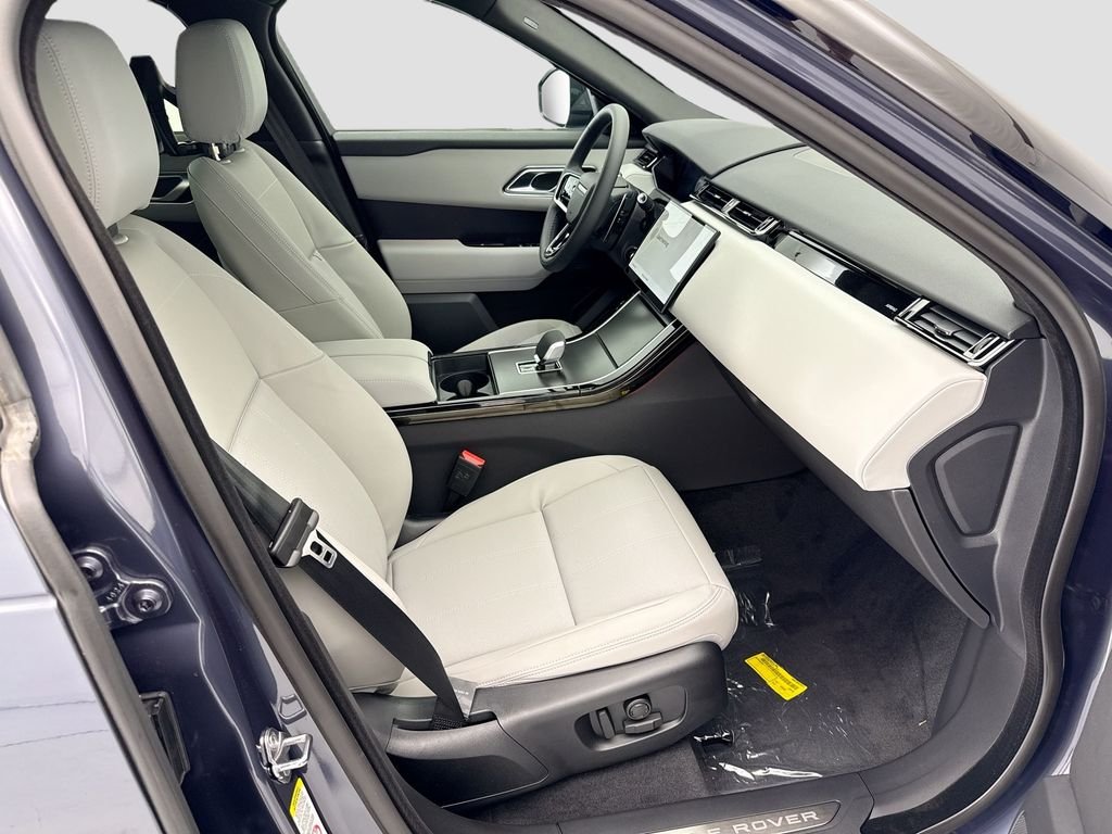New 2026 Varesine Blue Land Rover Dynamic SE image 19