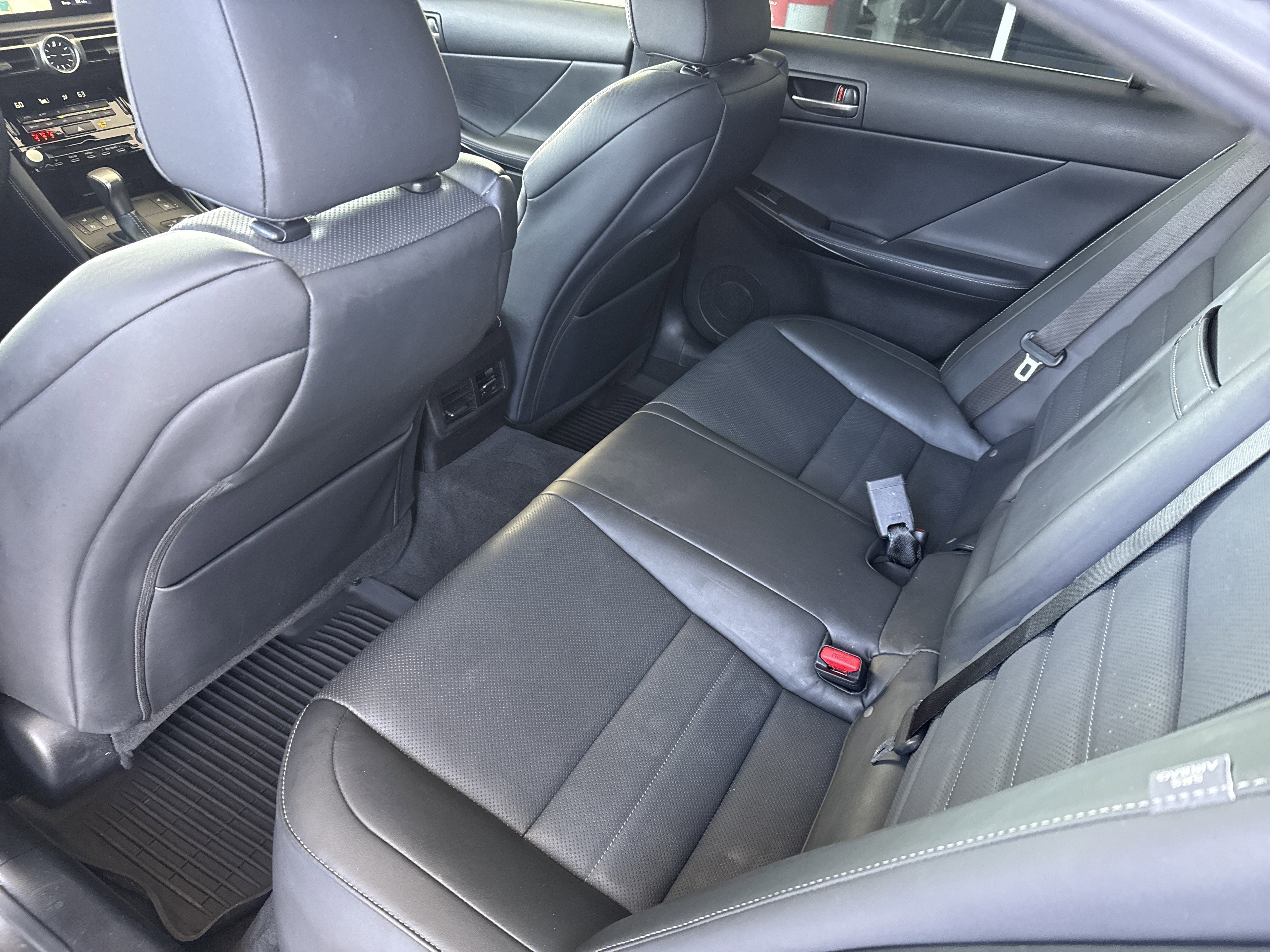 Used 2022  Lexus IS 350 F SPORT image 11