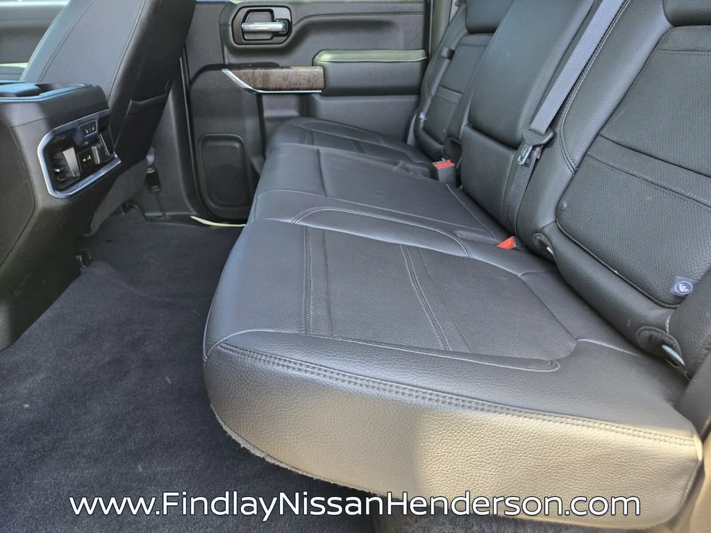 Used 2021 Silver GMC Denali image 12