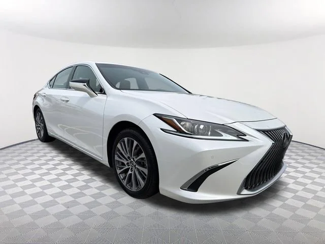 Used 2021 White Lexus ES 350 image 3