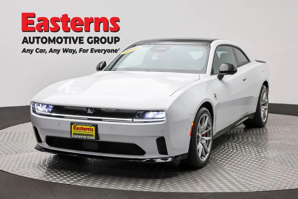 Used 2024 White Dodge R/T Scat Pack image 1