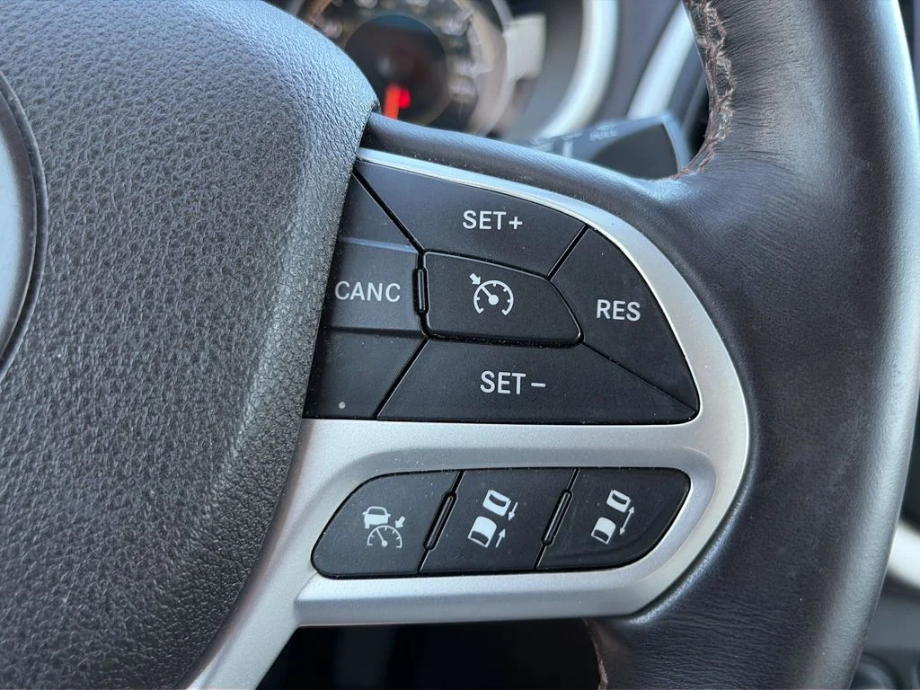 Used 2017 Beige Jeep Overland image 23