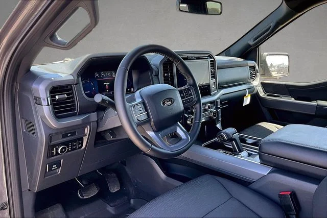 New 2026 Gray Ford XLT image 6
