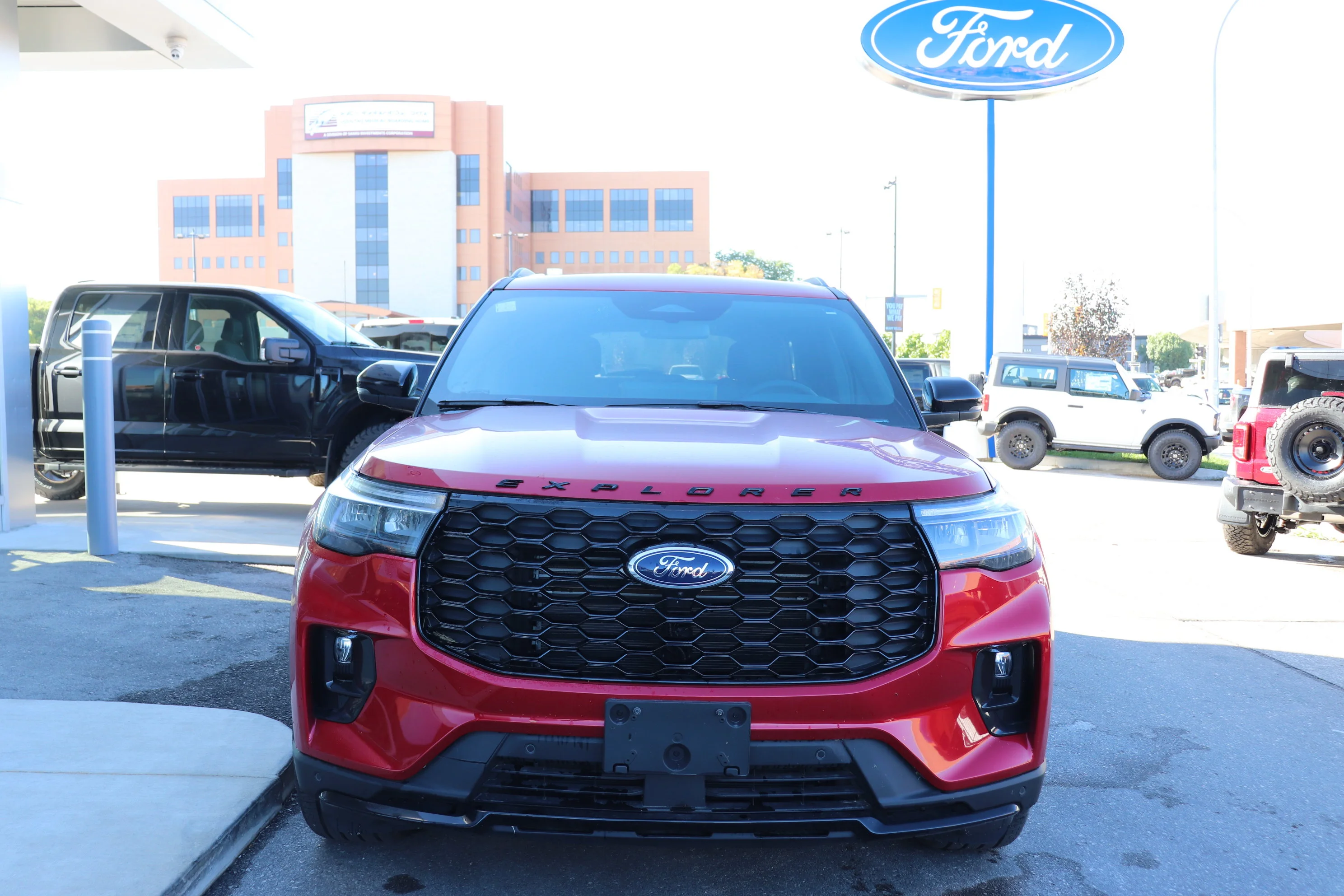 New 2026 RAPID RED MET TINTED CC Ford ST-Line image 2