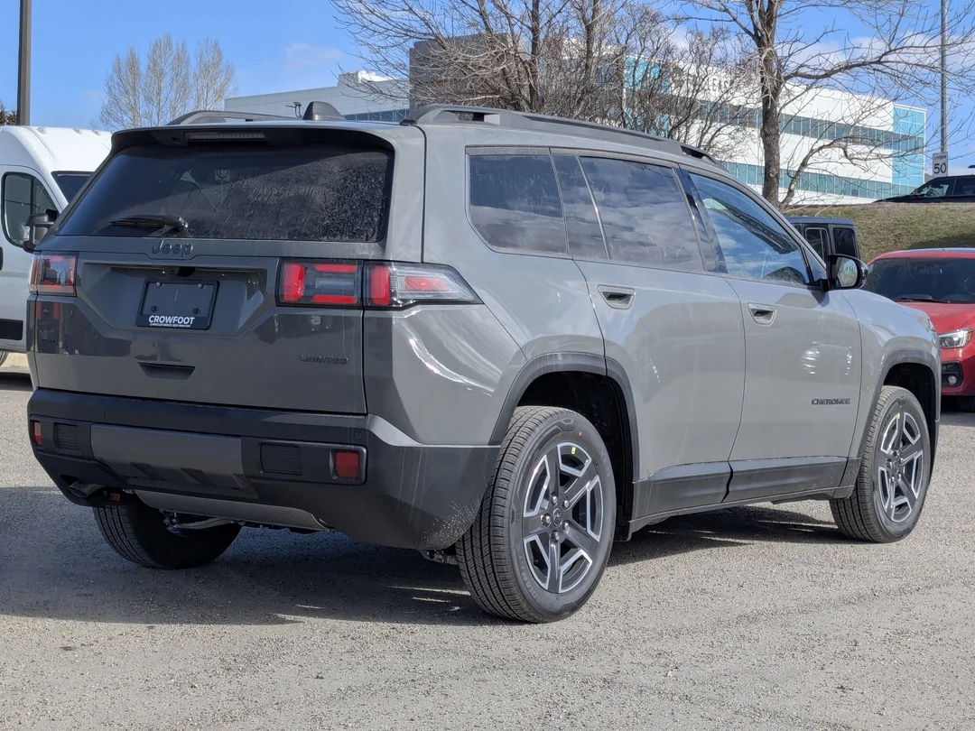 New 2026 Grey Jeep Limited - - 4x4 - 1.6L Turbo Hybrid - Uconnect 5 w/ 12.3 Screen & More! image 8
