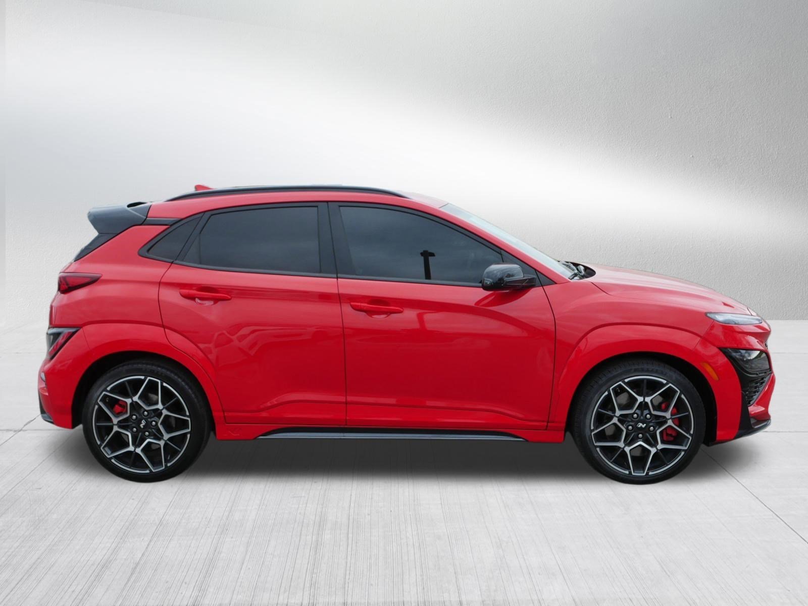 2023 Hyundai Kona N - Photo 8