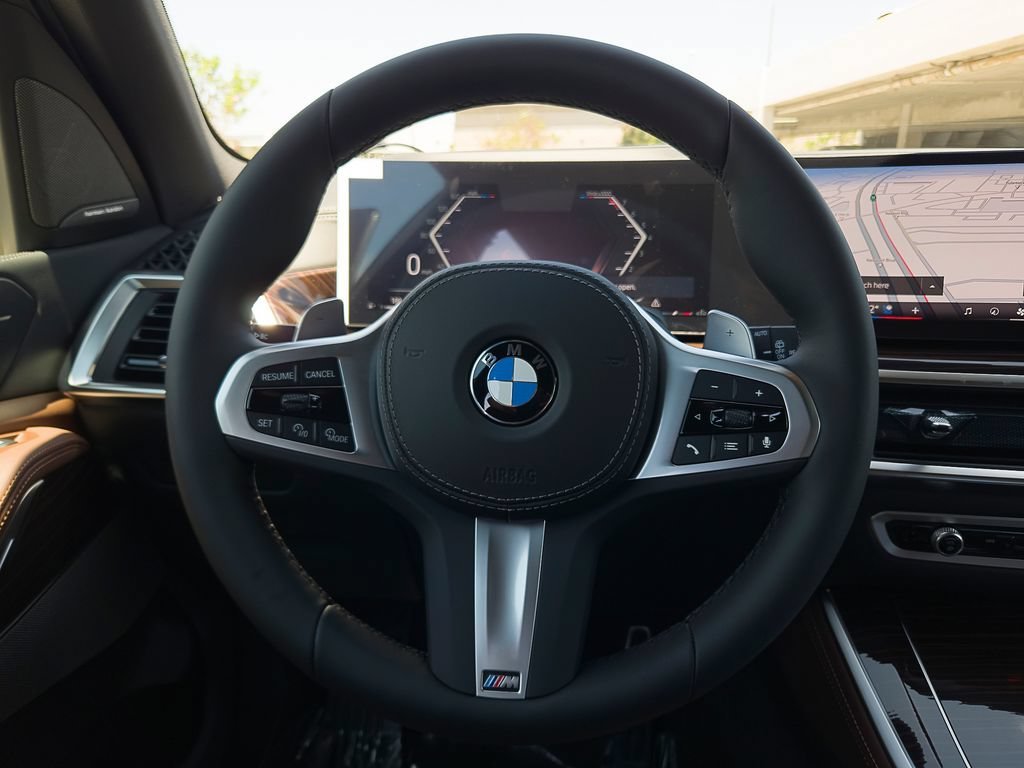 New 2026 Tanzanite Blue II Metallic BMW sDrive40i image 15