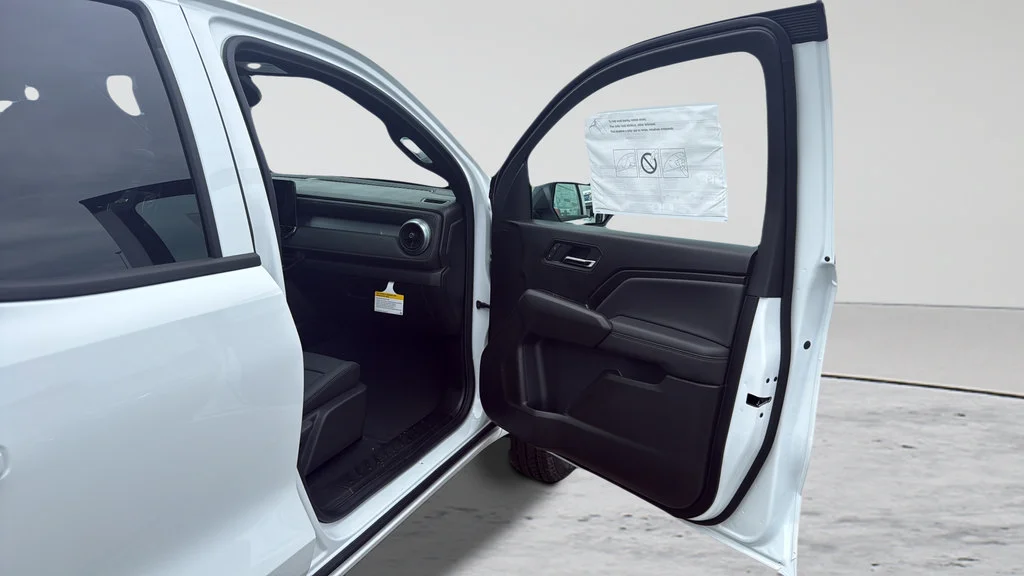 2026 Chevrolet Colorado LT - Photo 23