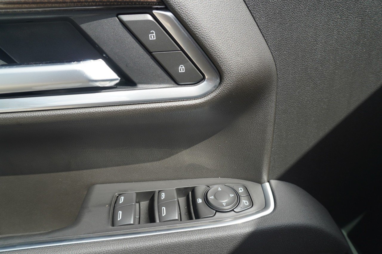 2026 Chevrolet Silverado 1500 LT - Photo 18