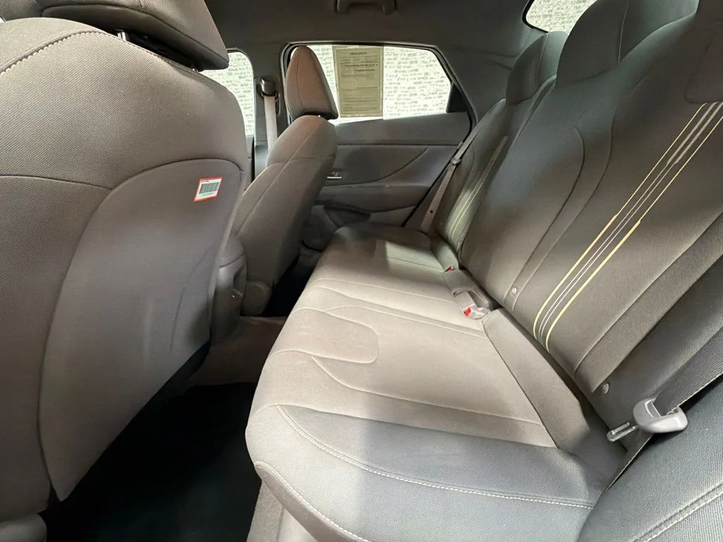Used 2026 Amazon Gray Hyundai SEL Sport image 13