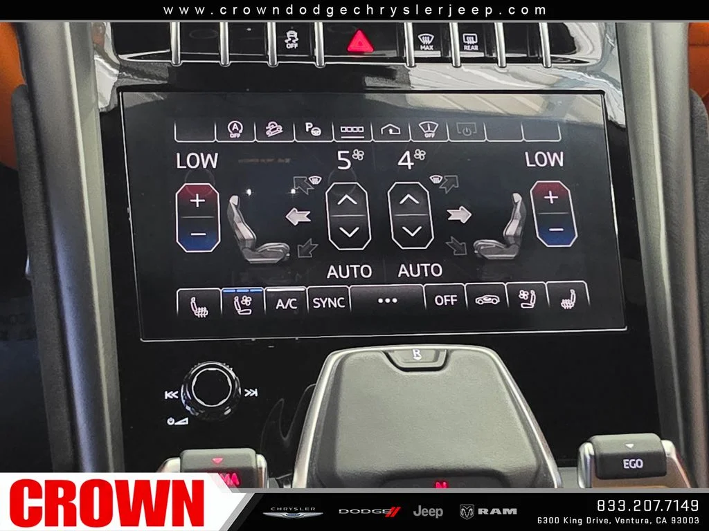 Used 2024  Lamborghini S image 43