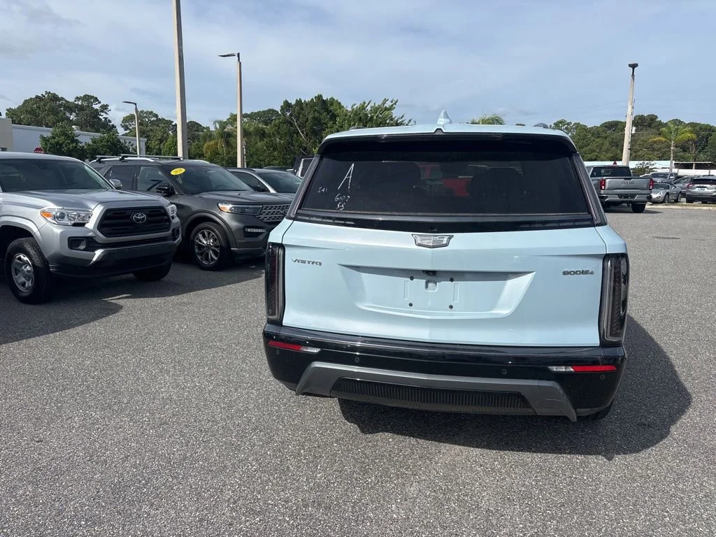 Used 2026 Nimbus Metallic Cadillac Sport image 4